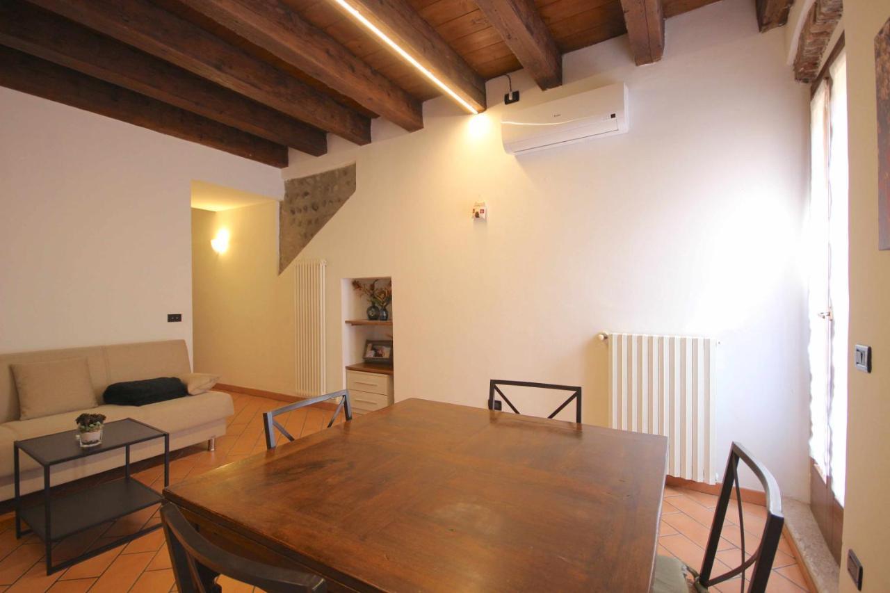 Case Vr Holiday Casa Di Mezzo Верона Экстерьер фото