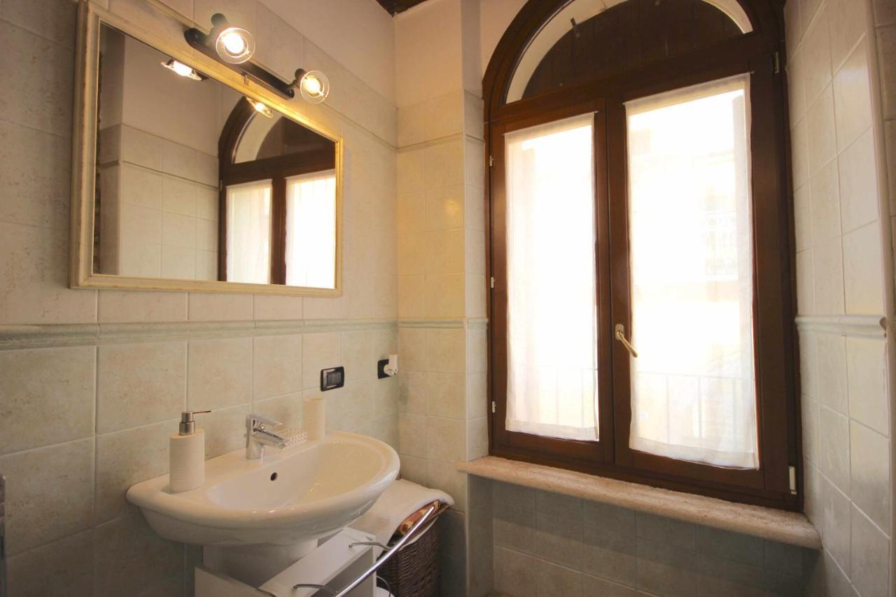 Case Vr Holiday Casa Di Mezzo Верона Экстерьер фото
