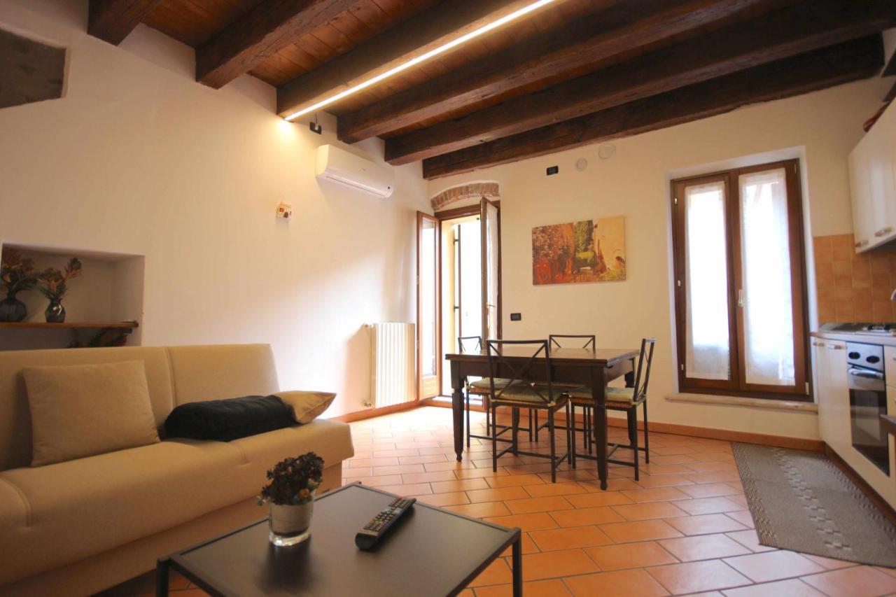 Case Vr Holiday Casa Di Mezzo Верона Экстерьер фото
