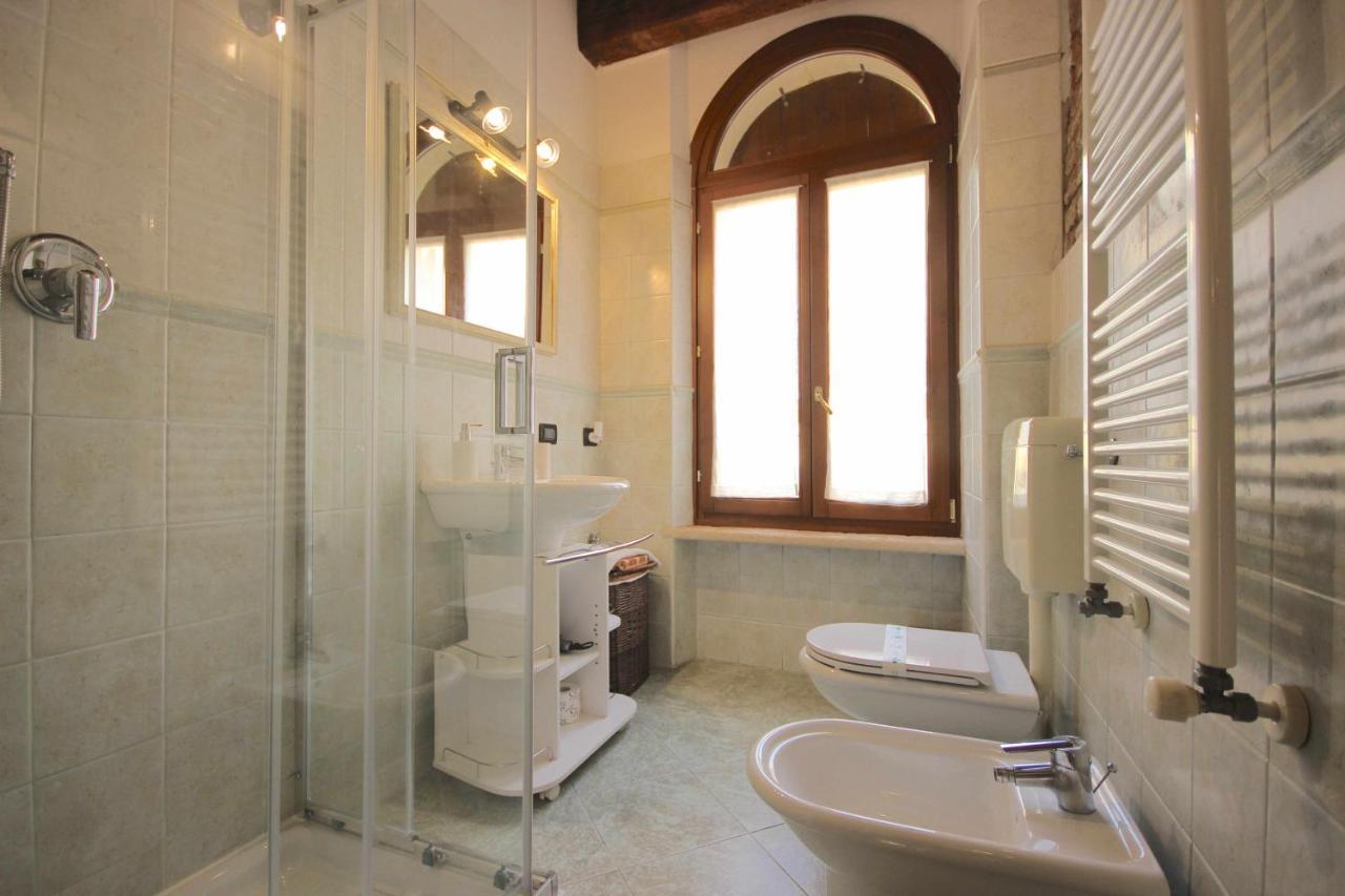 Case Vr Holiday Casa Di Mezzo Верона Экстерьер фото