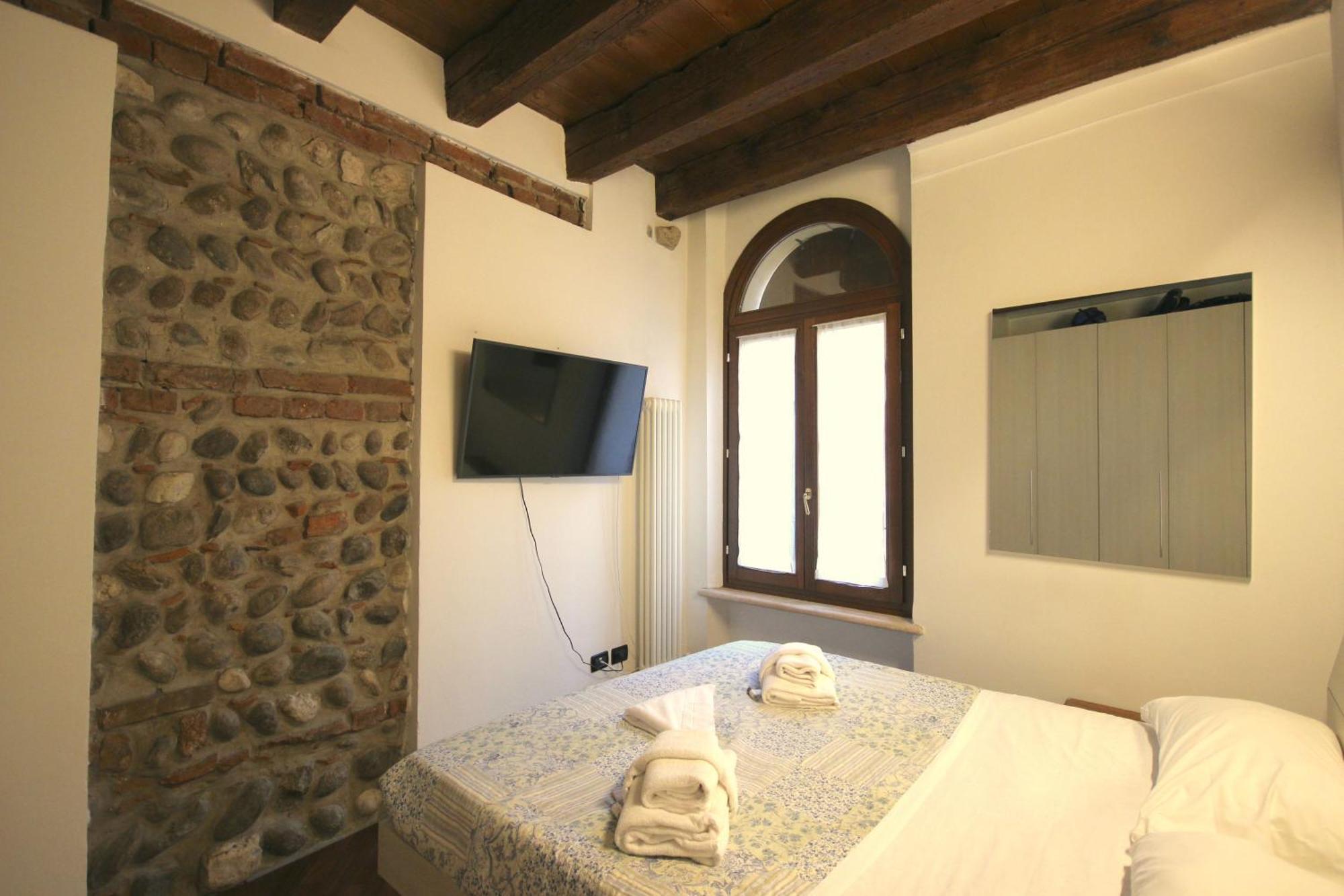 Case Vr Holiday Casa Di Mezzo Верона Экстерьер фото